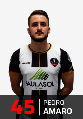 45 Pedro Amaro